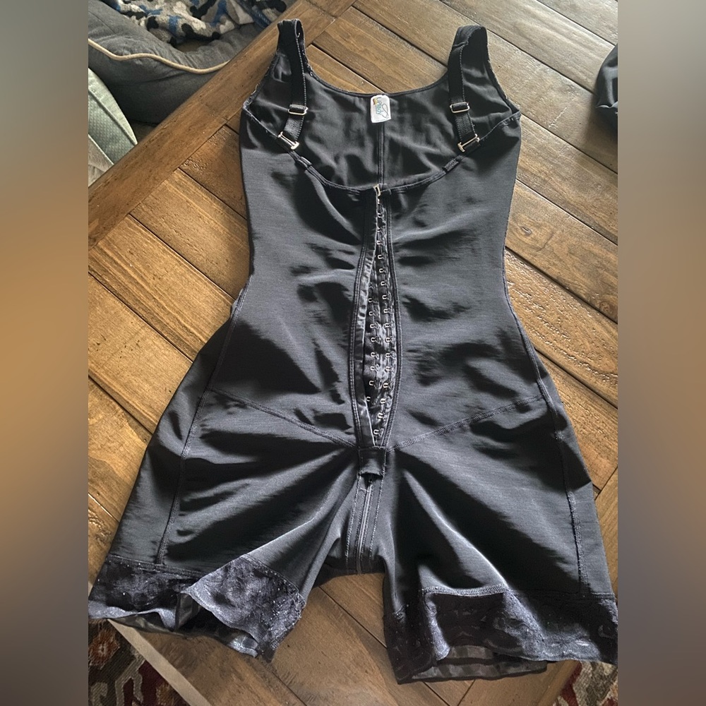 Uplady Columbian Guitarra Faja